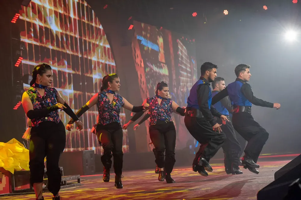 360103312_680580950781207_132693088904828544_n