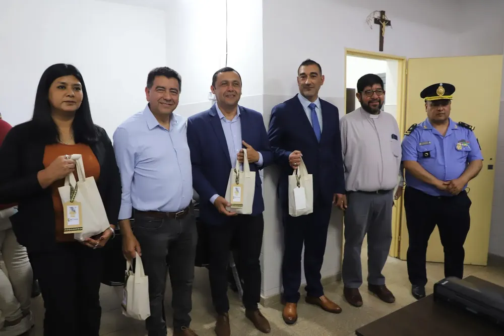 En Pomán inauguraron formalmente las oficinas de las Divisiones Antecedentes Personales y Criminalística (7)