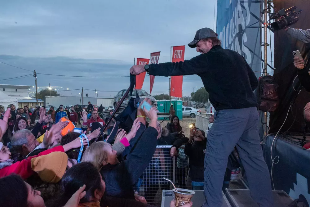 293673945_580661110396795_1709917836293354420_n