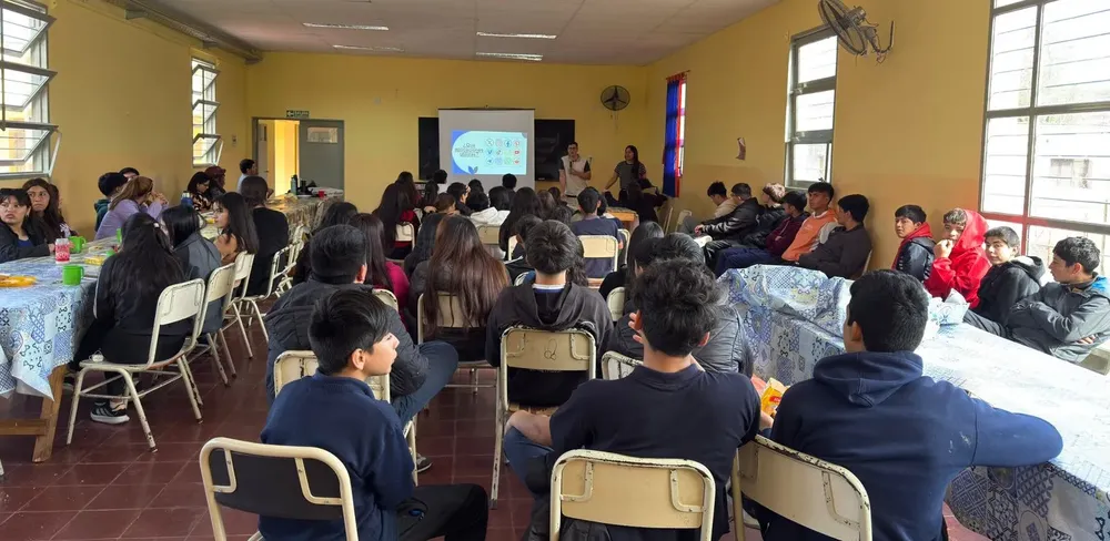 CHARLA DE PREVENCIÓN- DIV. CIBERDELITOS (2)
