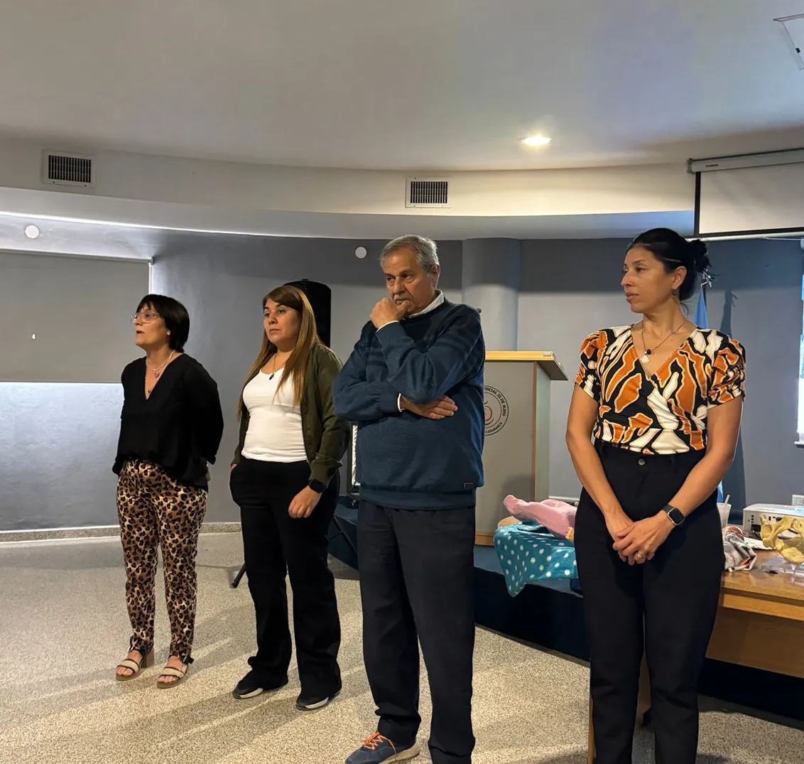 Capacitacion de Alumnos Esoya en la Maternidad (1)