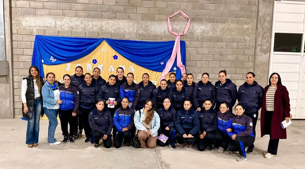 Policías participaron de una jornada de sensibilización, concientización y prevención del Cáncer (6)