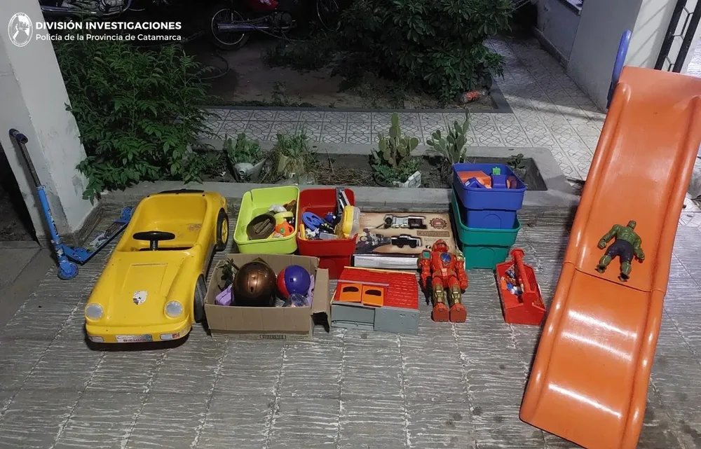 Div. Investigaciones  (3)