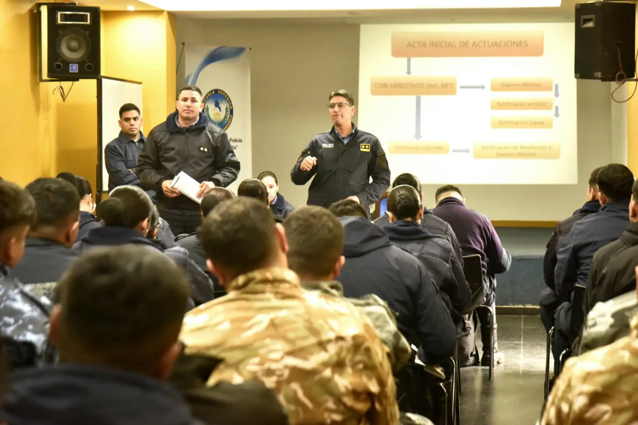 Capacitacíon Juzgado de Faltas  (3)