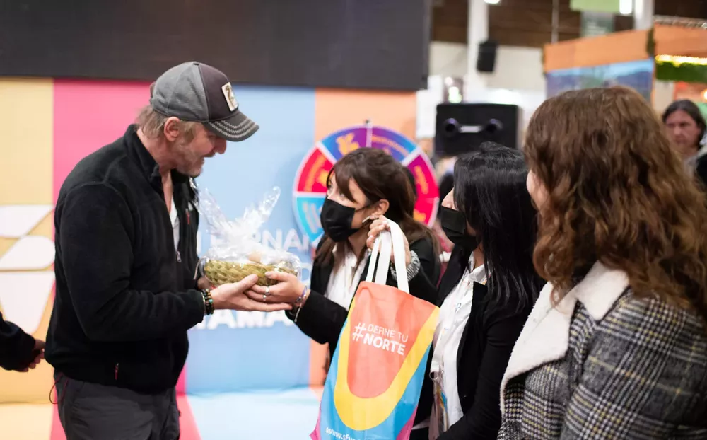 294901610_580661103730129_3423303156569905387_n